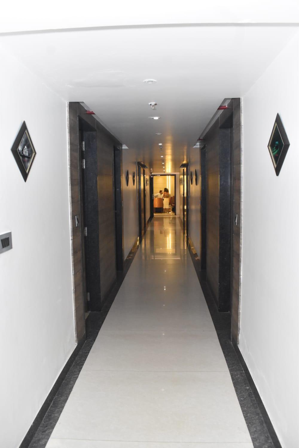 Hotel Parklane Агра Екстер'єр фото